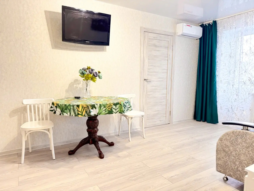 Квартира LikeHome на Дзержинского