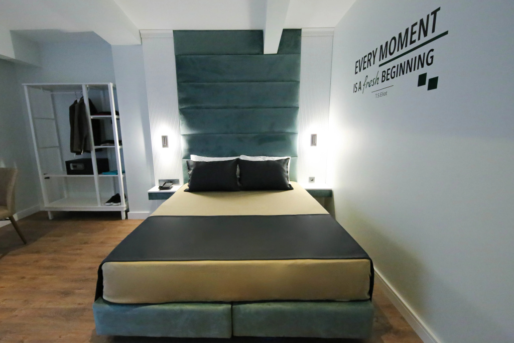 AXU AIRPORT HOTEL