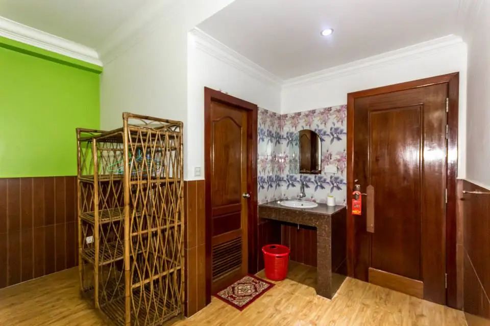 Мини-Отель Jasmine Lodge