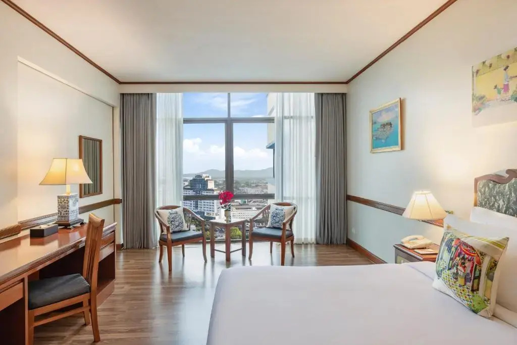 Royal Phuket City Hotel
