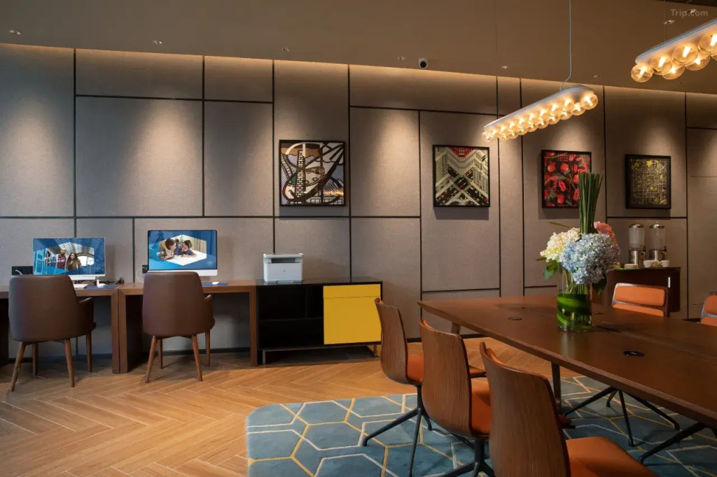 Отель Hampton by Hilton Beijing Guomao CBD