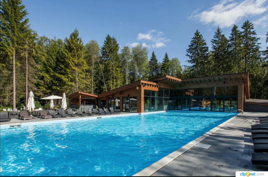 Загородный отель LES Art Resort