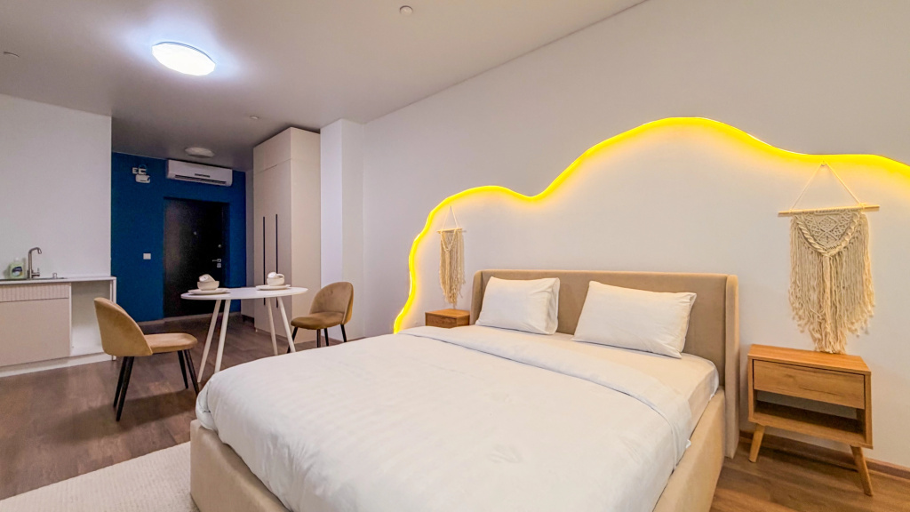 Апартаменты Radius central house / Малышева 42а