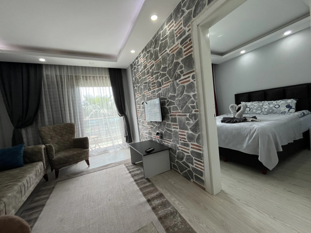 Gardenya Lara Suit Hotel