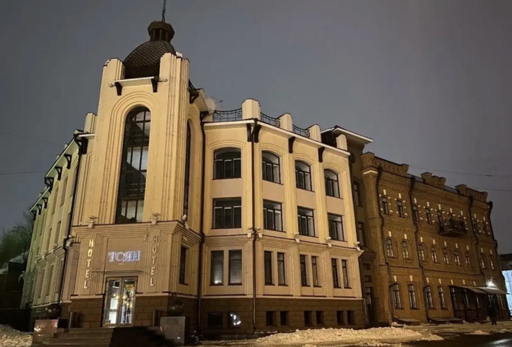 Отель Тоян