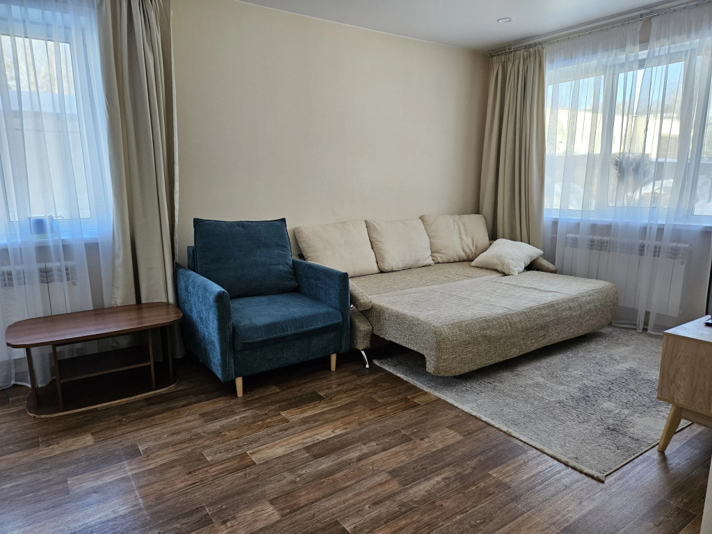Квартира 1к в центре Академгородка