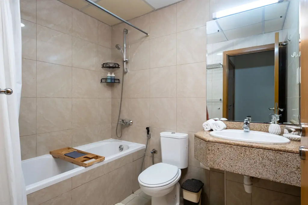 Апартаменты Welcome Home in Marina Crown 1 Спальня с Балконом