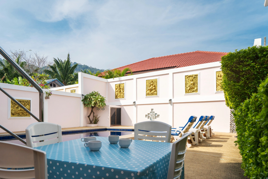 Spacious 2BR Family Villa with Private Pool