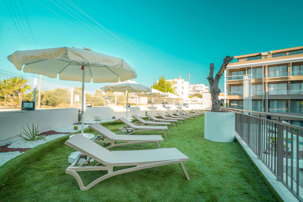 Prive Side Suite & Spa Hotel