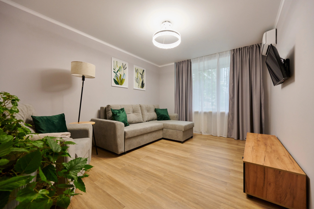 Shikarnaya Devushka Flat
