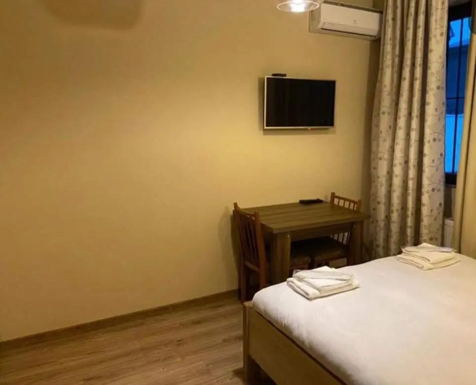 Hotel Paper House