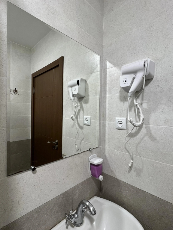 Guest House 15