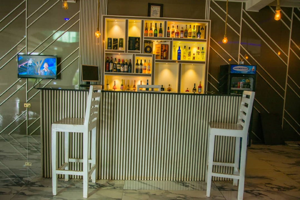 TNK Hotel