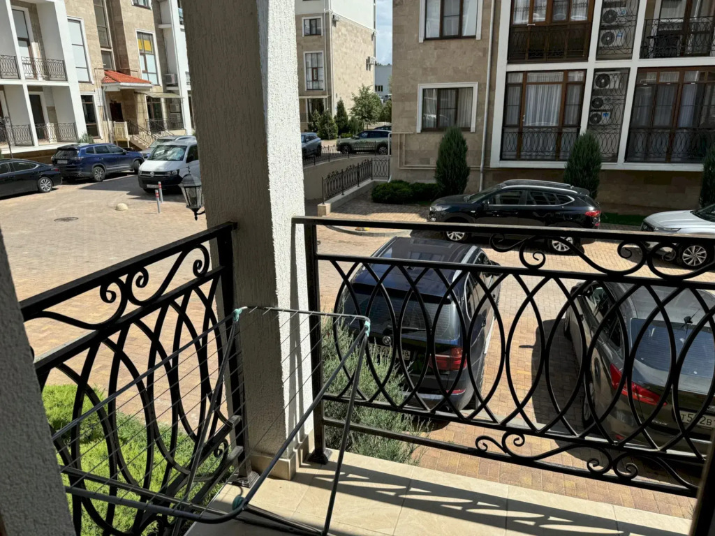 Квартира 457 Двухкомнатная с Балконом ЖК Изумрудный Город