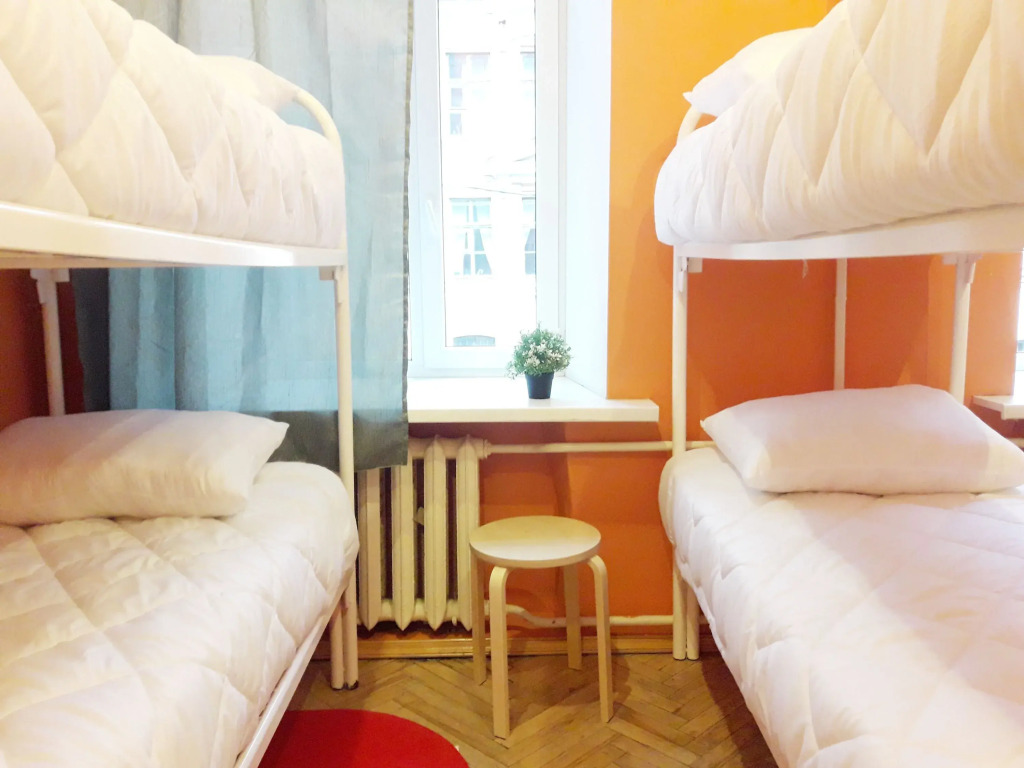 Neva Hostel