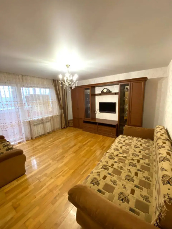 Uyutnaya Dvukhkomnatnaya Flat