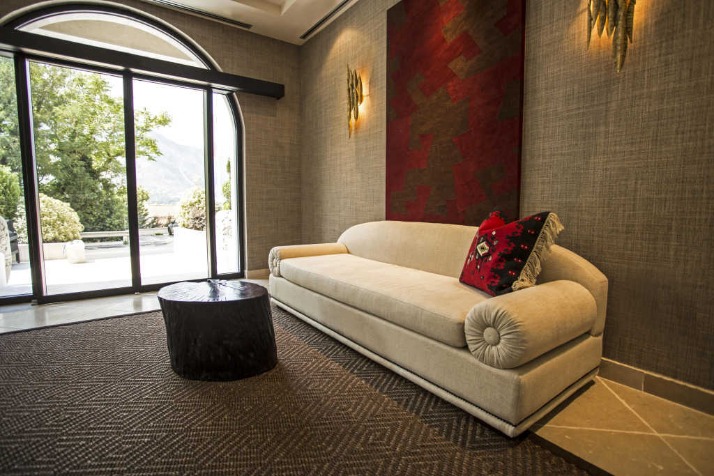 Adiya Signature Hotel