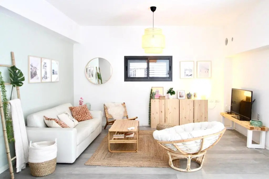 Апартаменты Modern & Design by FeelHome