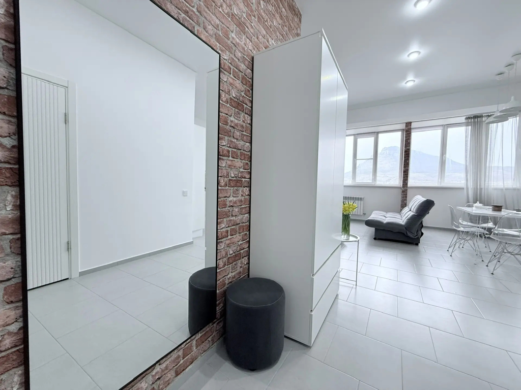Апартаменты Sutki Rent с красивым видом на горы