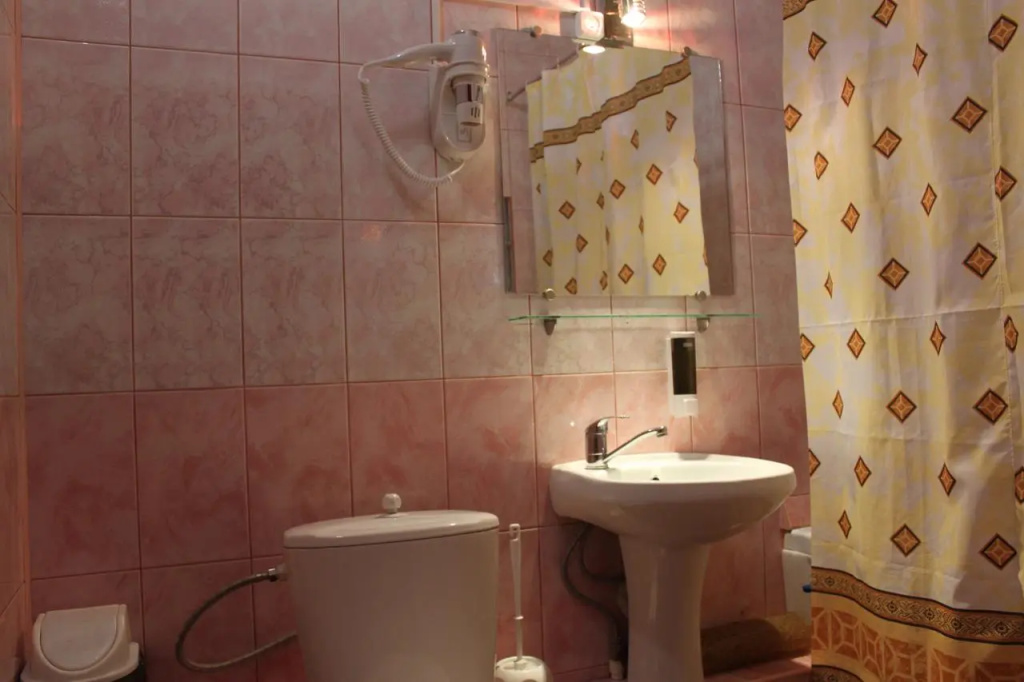 Отель Эконом Класса Эдельвейс