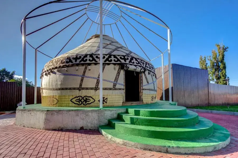 Karagat Hotel / Карагат