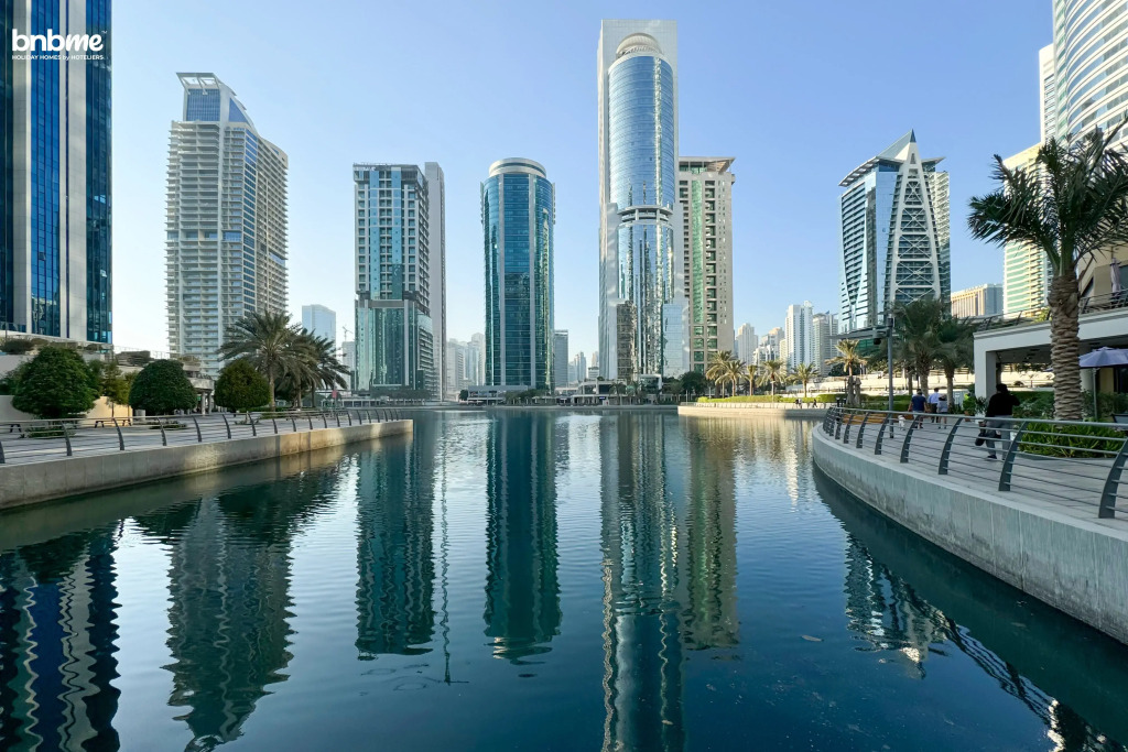 Апартаменты Bnbme Gold Crest Views 2 Studio