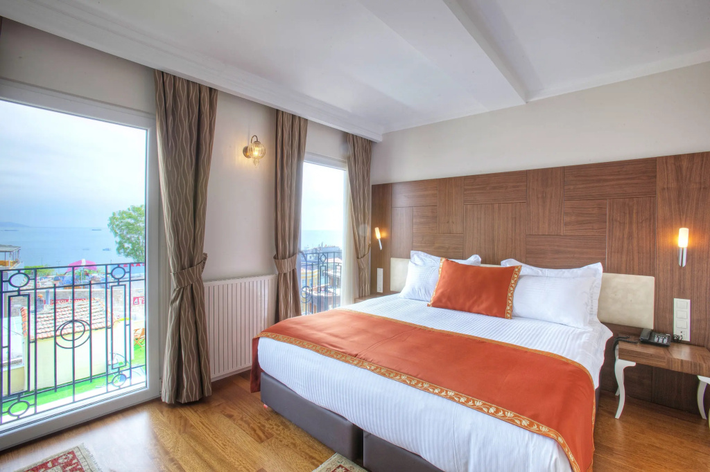 Отель Aren Suites
