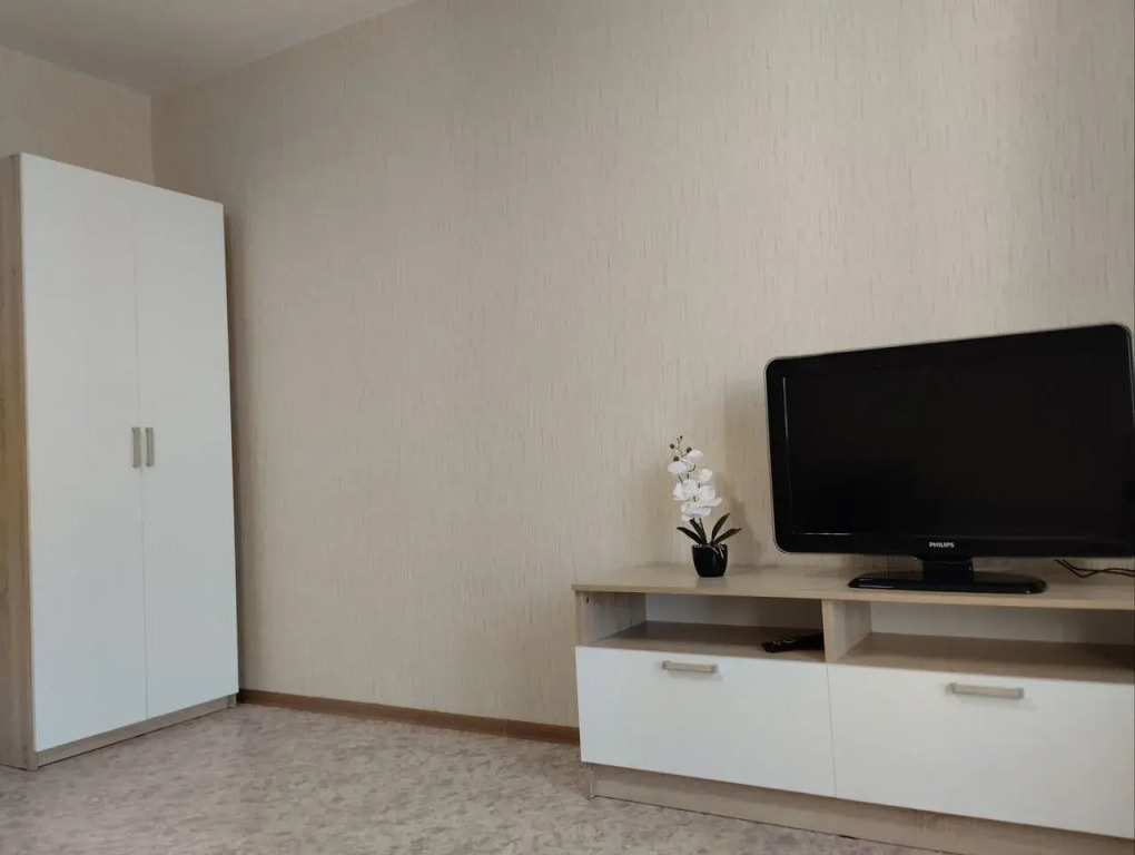 Квартира на Бейвеля 75