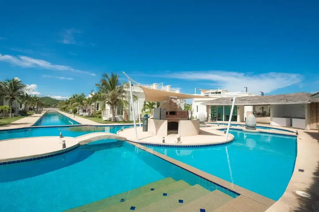 Oriental Beach Pearl Resort