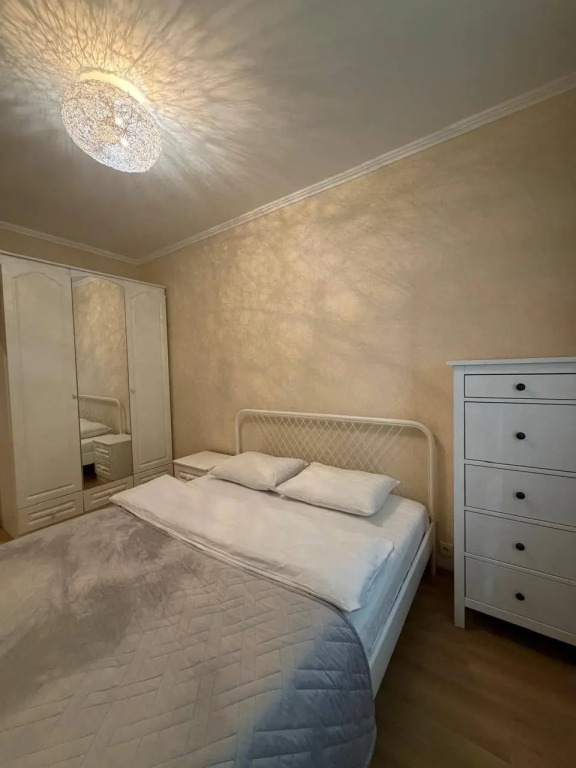 Квартира Inndays Apartments на Генерала Антонова