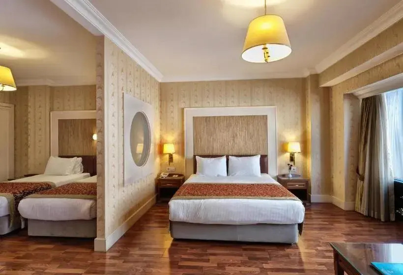 Taksim Metropark Hotel