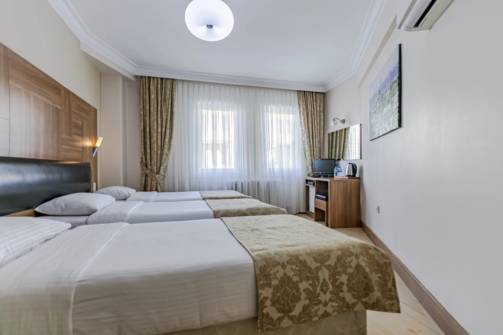 Elasophia Hotel