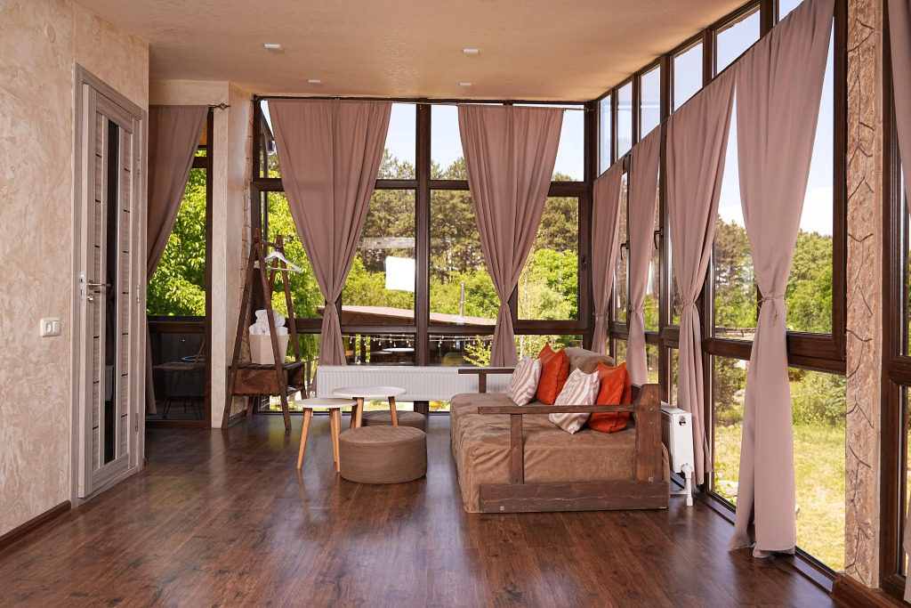 EcoLife Lodge Hotel & Restaurant
