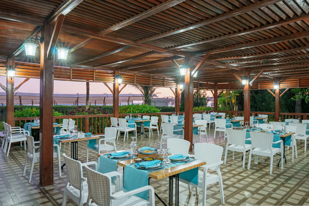 Aydinbey Famous Resort - Ultra All Inclusive