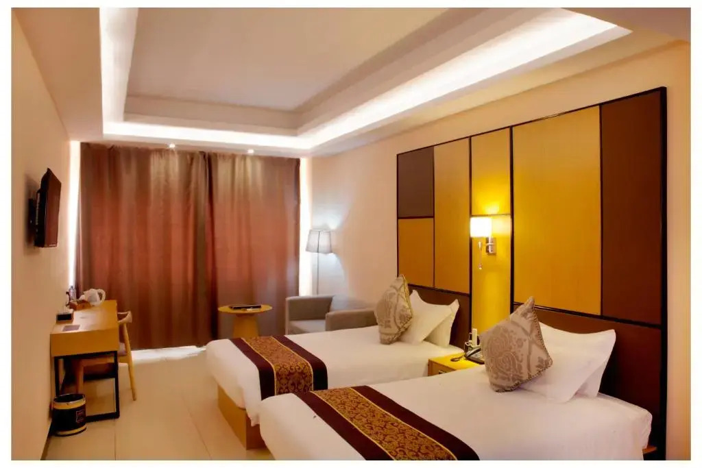2000 Hotel Downtown Kigali