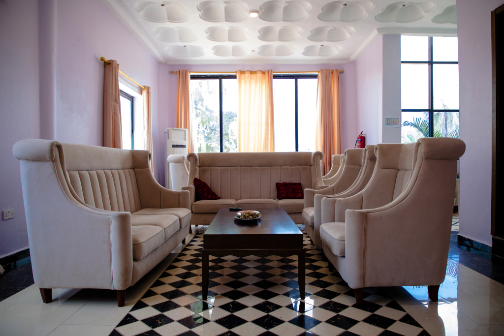 Отель Metzy Residence