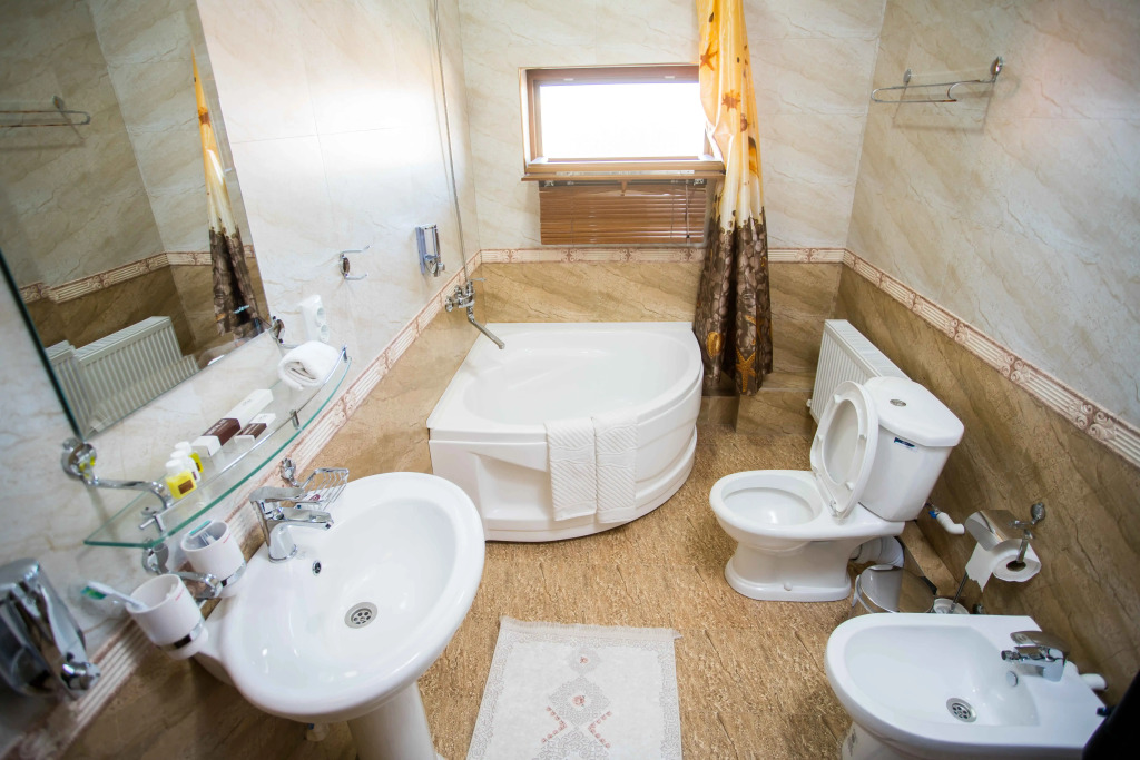 Отель Caravan Castle Boutique  Hotel