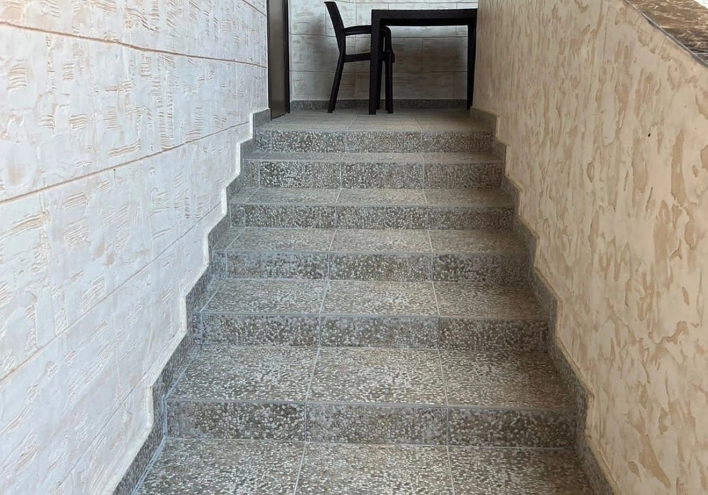 Galon Guest House