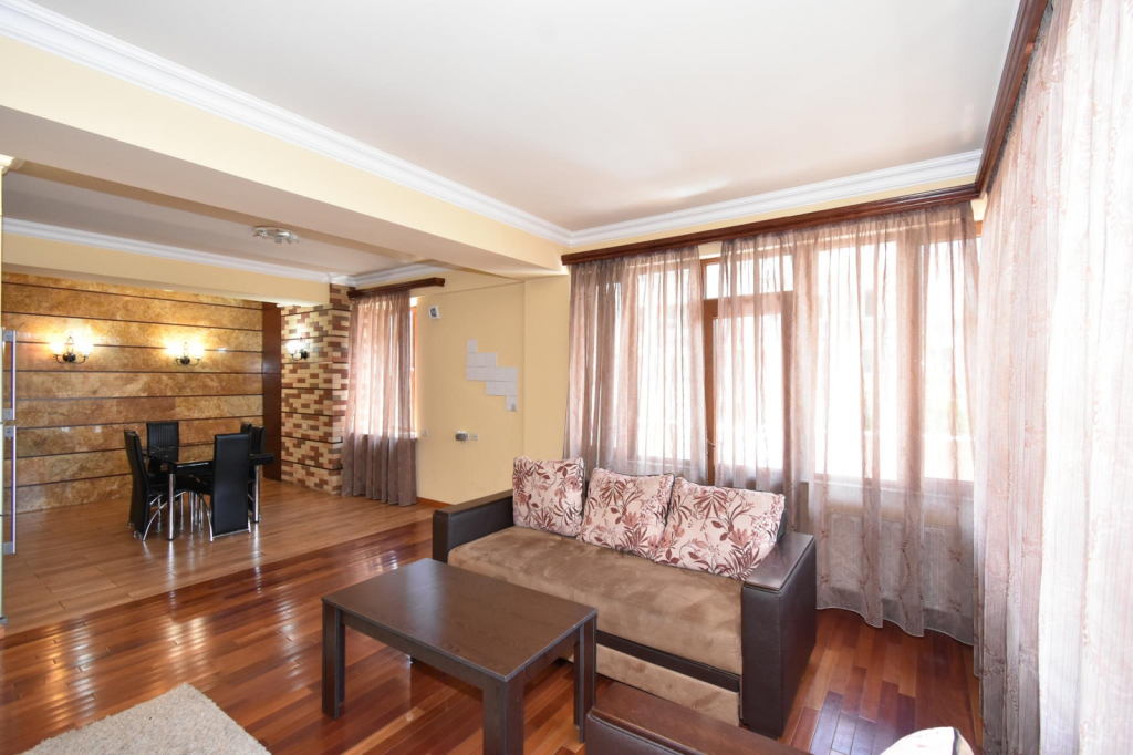 Апартаменты RentInnYerevan Mher Mkrtchyan 1 street