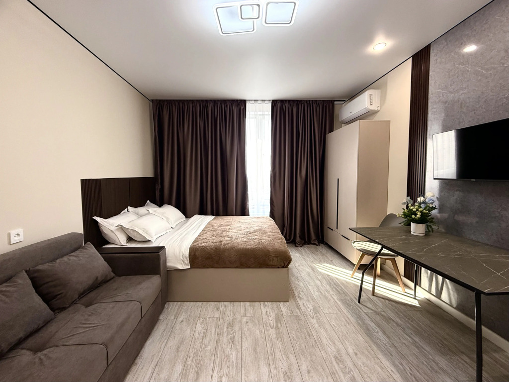 Квартира студия Raiymbek residence 18-38-1 & питьевая вода в подарок