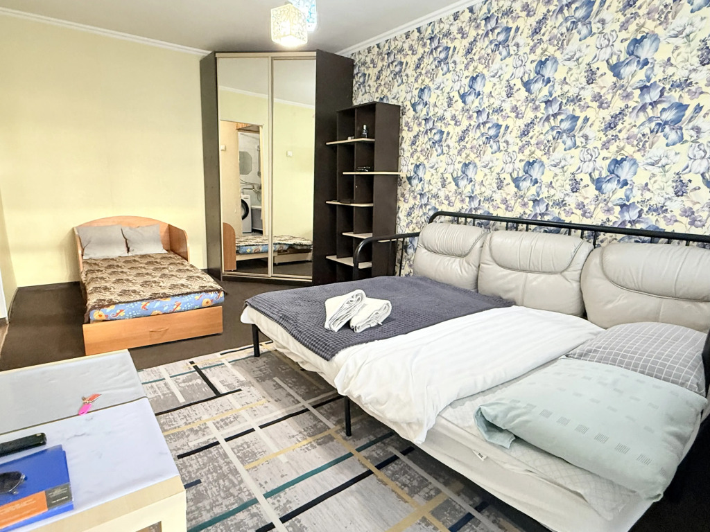 Квартира Рента 65 на Амурской 169