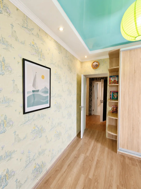 Квартира Просторная 3 Комнатная 80 м² с Двумя Санузлами и Видовой Лоджией