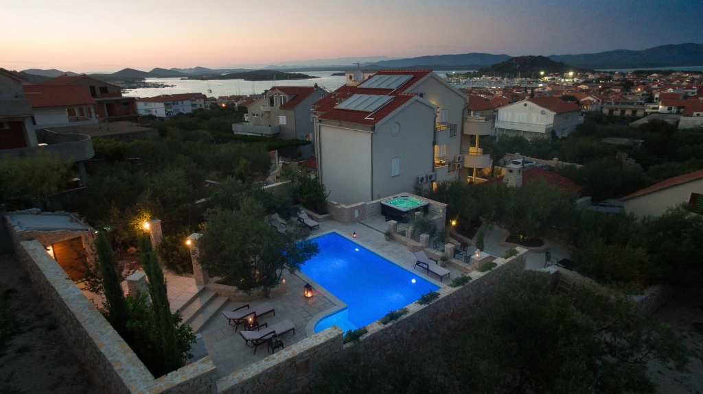 Villa Kos Murter Apartments