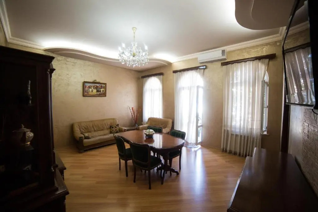 Апартаменты Era's
