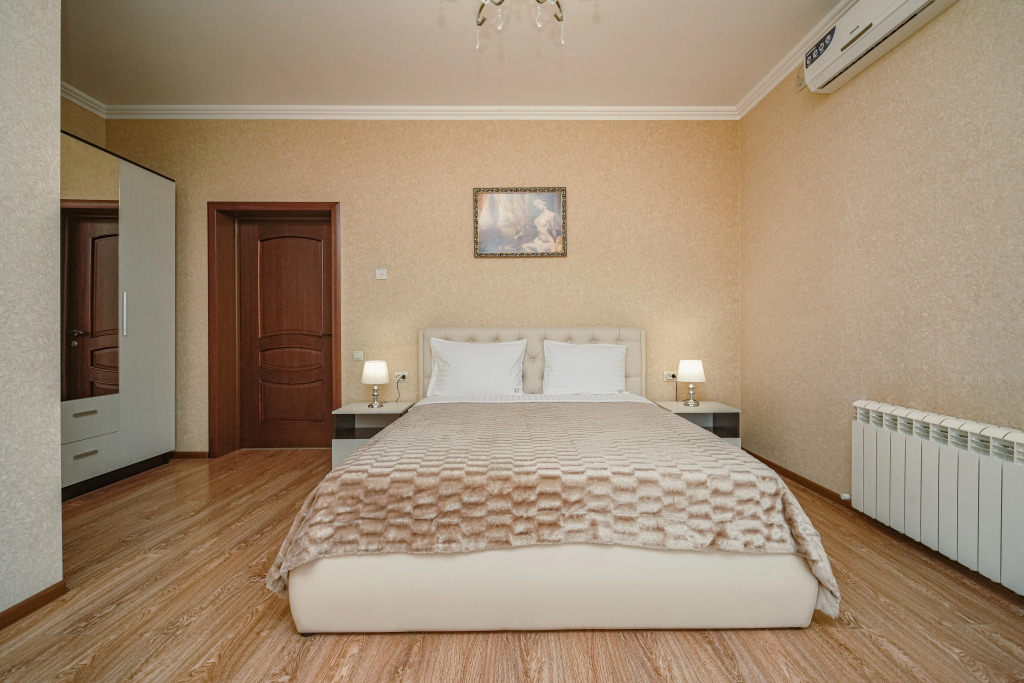 Отель Кристи
