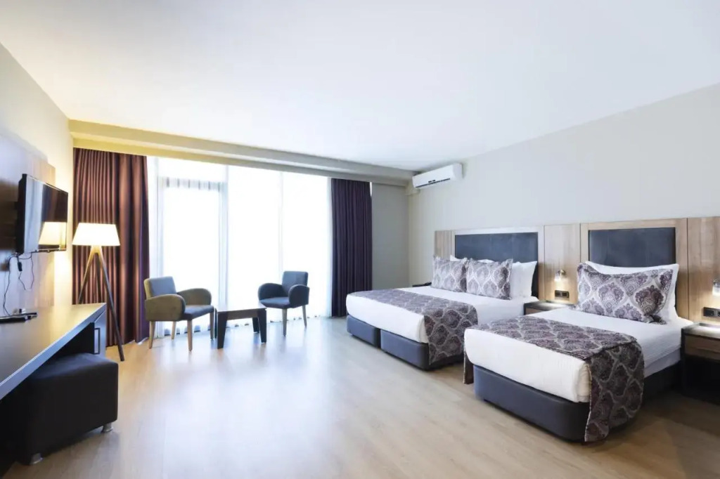 Euphoria Apartments