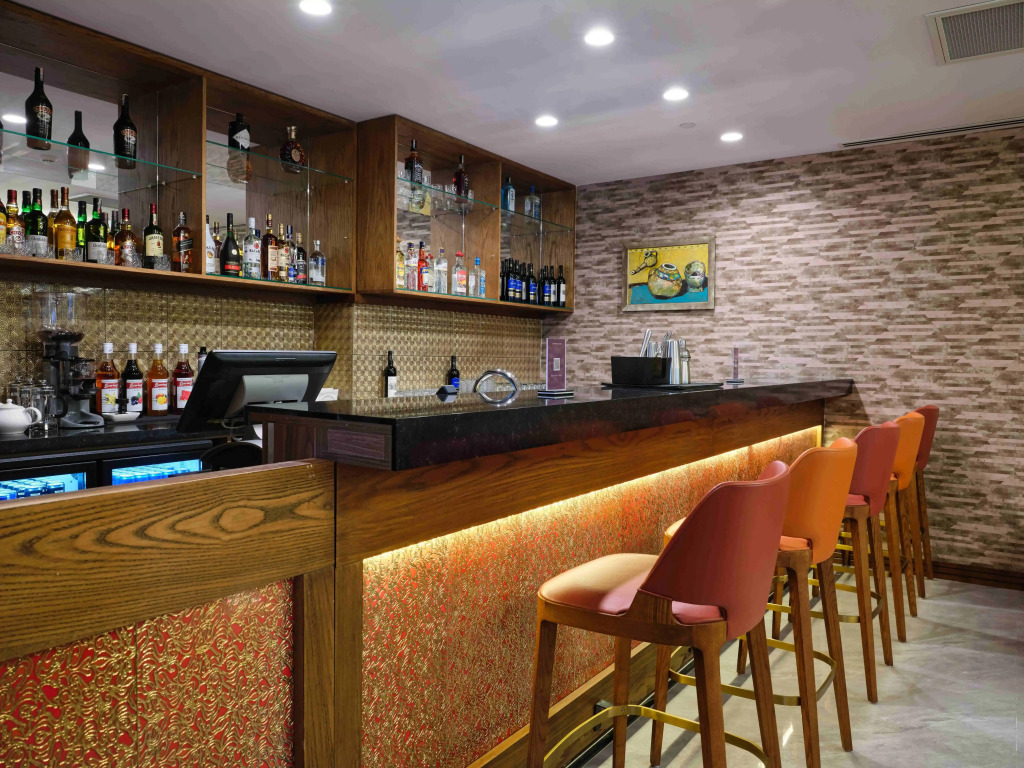 The Central Point Hotel Baku
