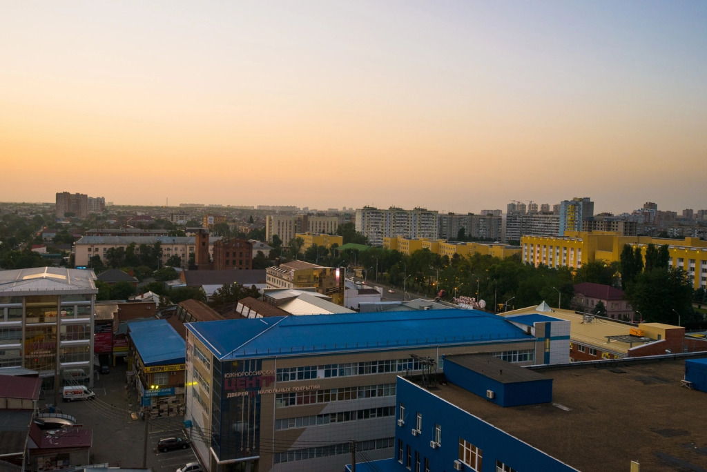 Апартаменты Октябрьская 181/2 л.1