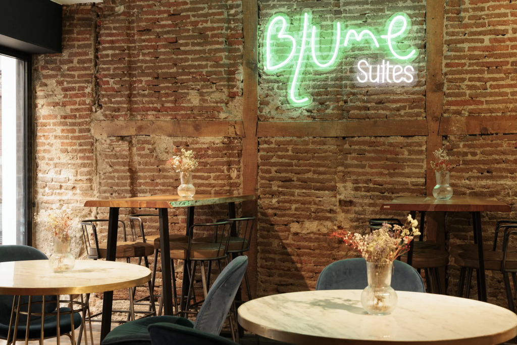 Blume Cruz Suites