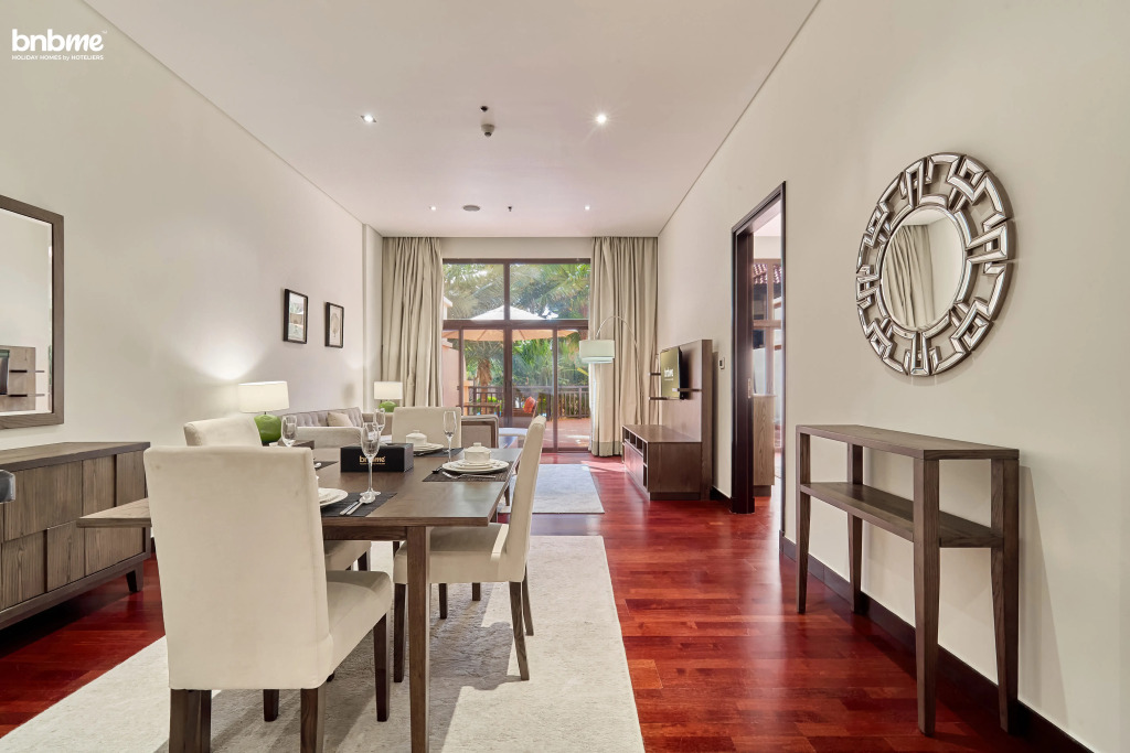 Апартаменты Bnbmehomes 1BR Mesmerizing Views -G15 S